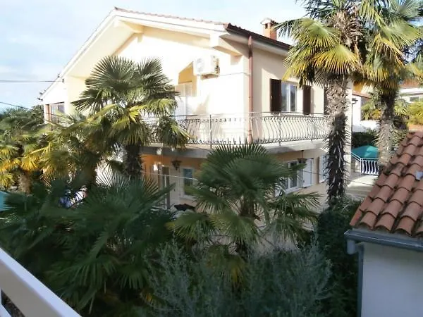 Apartament Nela *