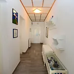 Nela